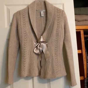 Satin tie waste sweater